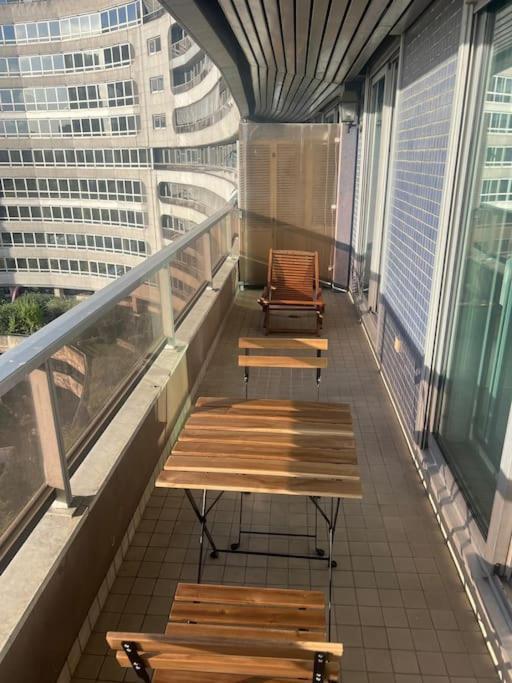 Tour Eiffel Terrasse Vue Seine Leilighet Paris Eksteriør bilde