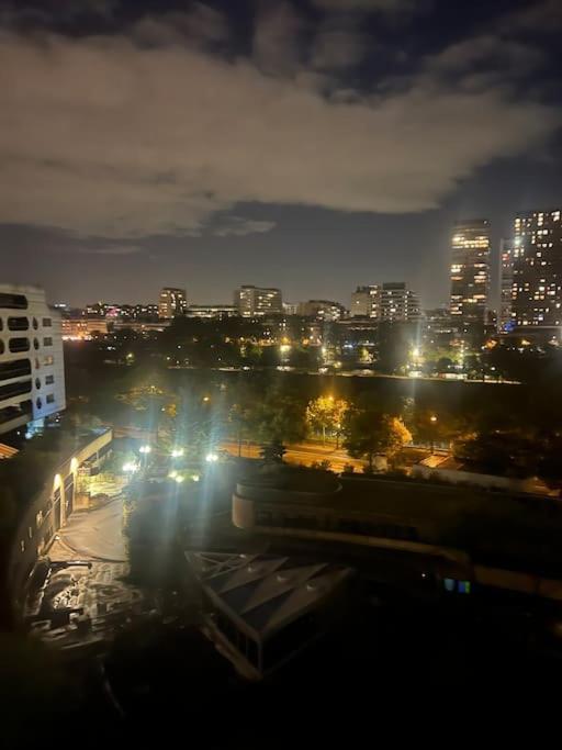 Tour Eiffel Terrasse Vue Seine Leilighet Paris Eksteriør bilde